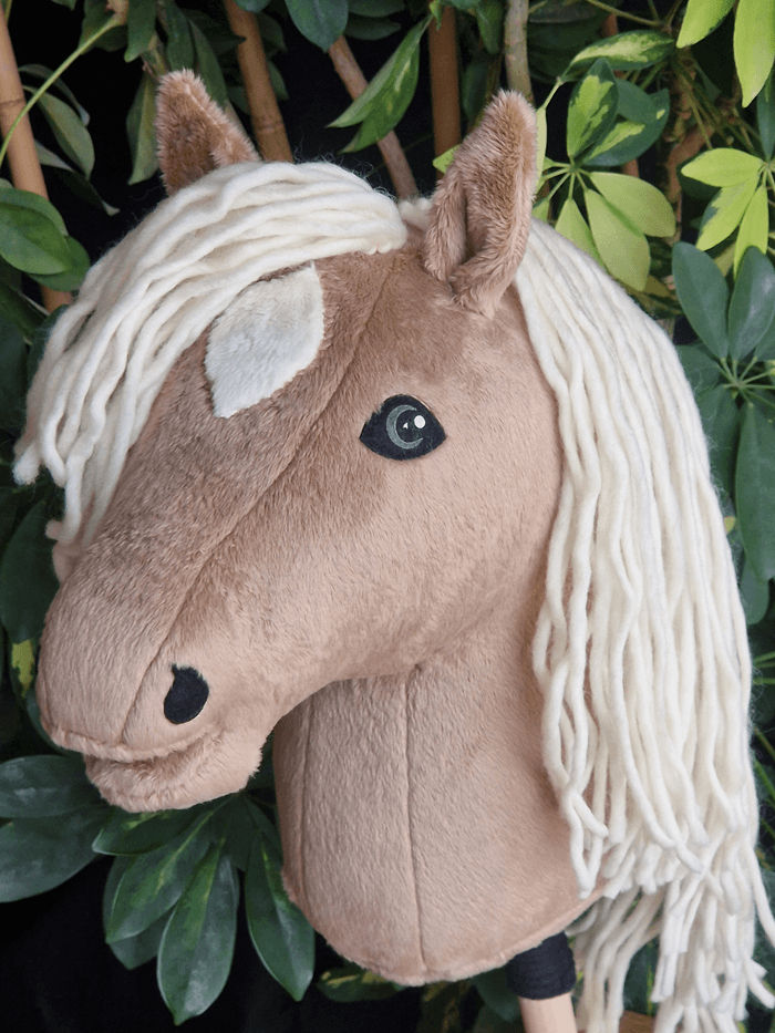 Hobby Horse hellbraun