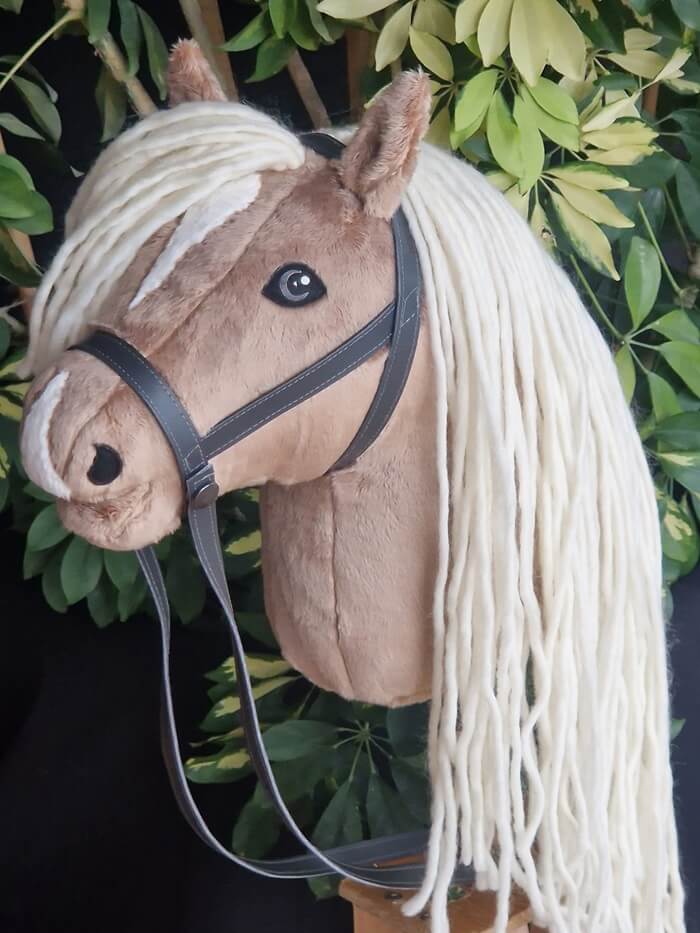 Hobby Horse hellbraun