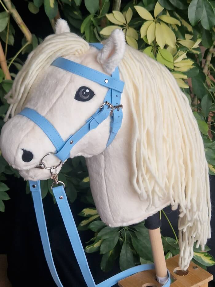 Hobby Horse wollweiß