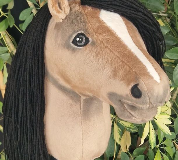 Hobby Horse Hellbrauner Mähne extralang