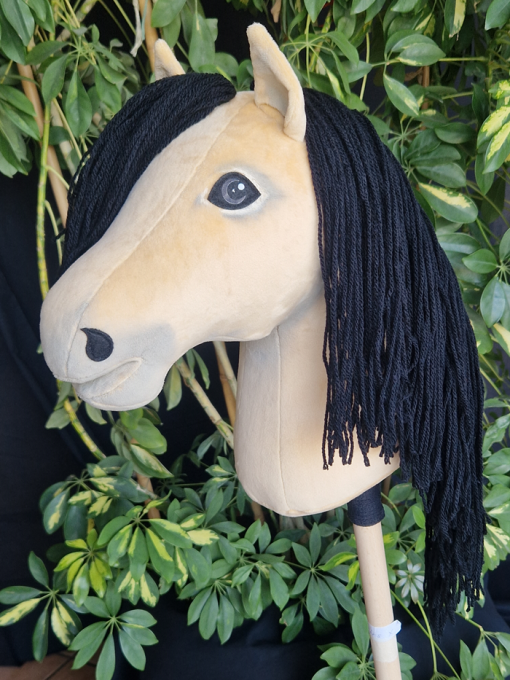 Hobby Horses Andalusier schattiert