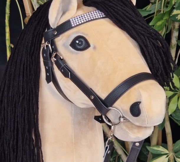 Hobby Horse Andalusier Ohren von Hand angenäht